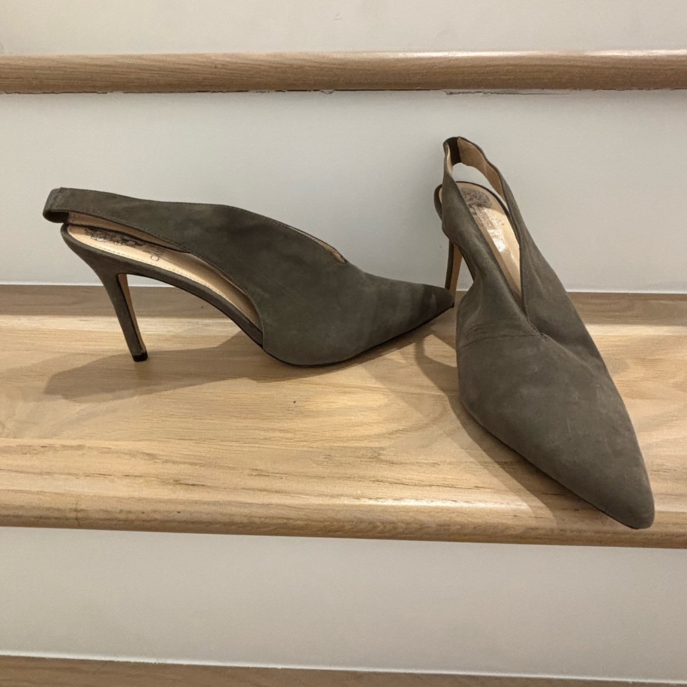 Vince Camuto Pointed Toe Slingback Heels in Grey/Taupe Suede - Size 11 - Picture 6 of 7